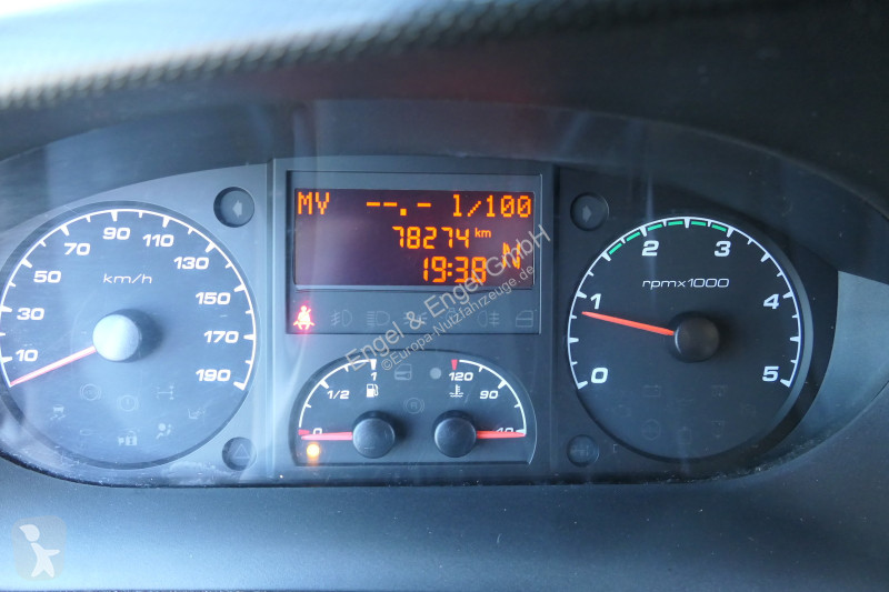 Iveco Daily 35 S11 C30C AUTOMATIK KAMERA Regale...