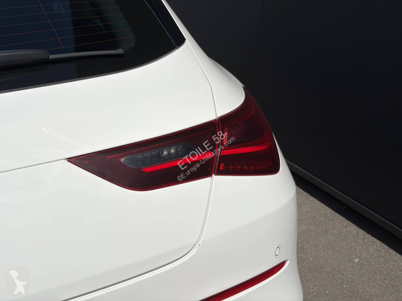 عربة نفعية Mercedes CLA Shooting Brake 180 d...