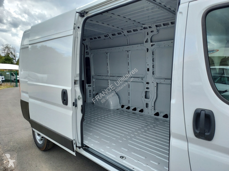 عربة نفعية Peugeot BOXER FG BVA L3H2 3.5 MAXI...