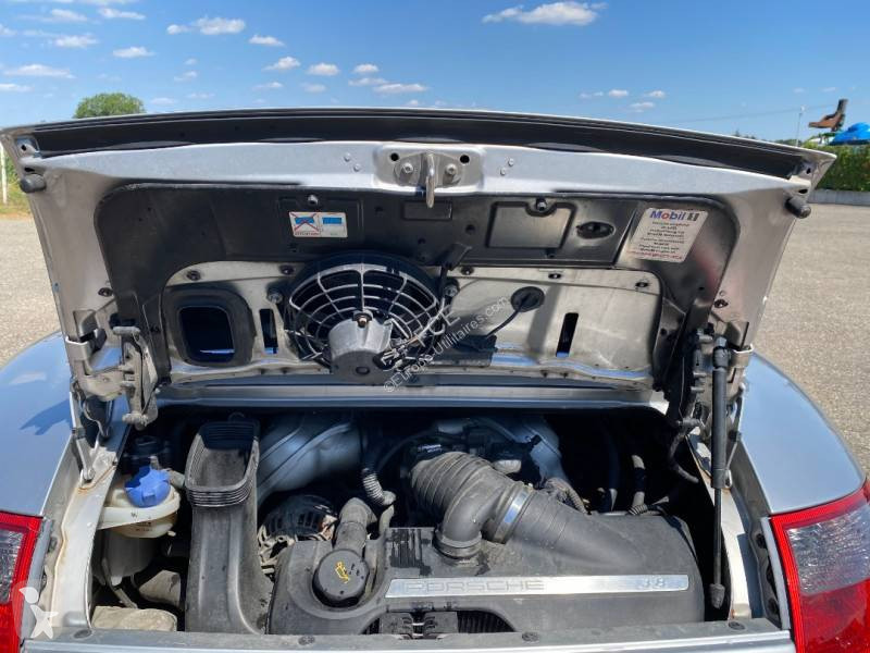 Véhicule utilitaire Porsche