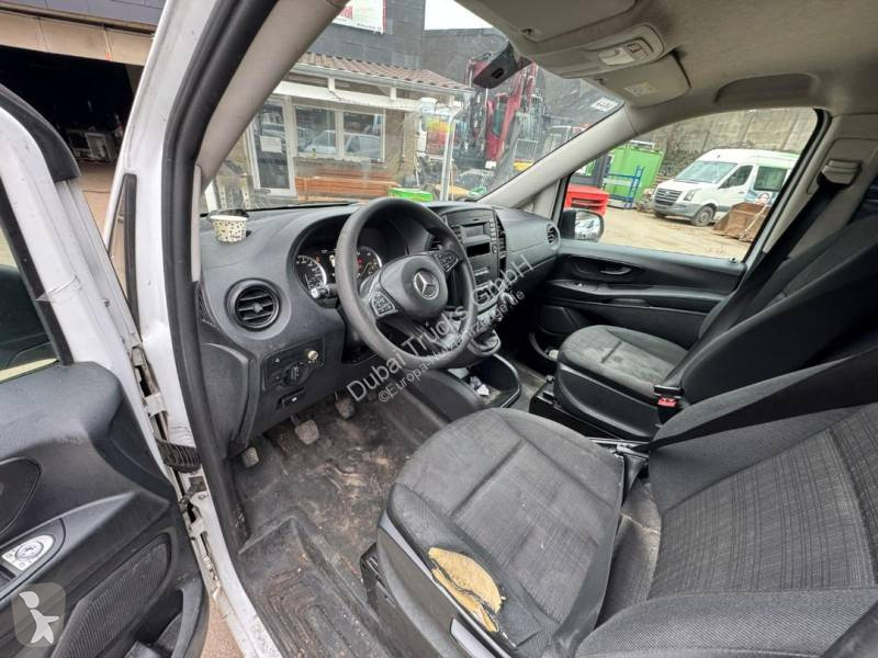 عربة نفعية Mercedes