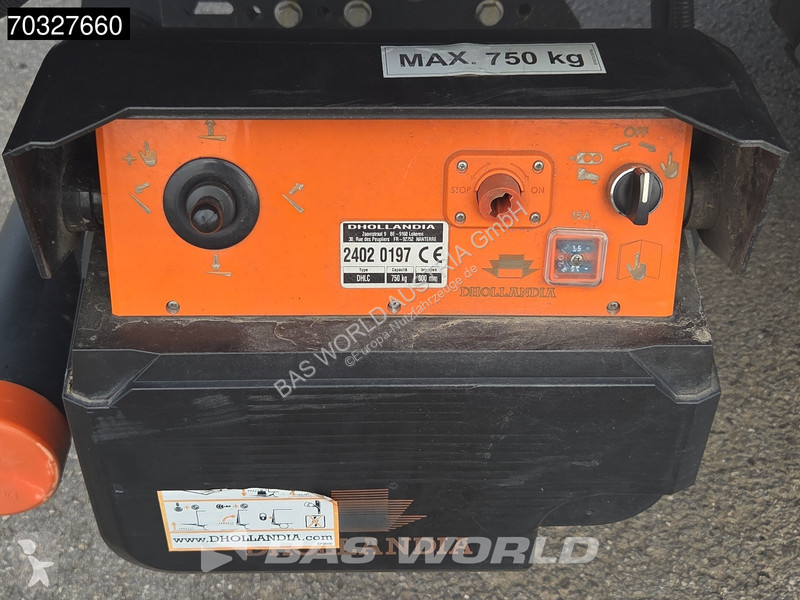 Furgoneta Iveco 35C16 3.0L Ladebordwand 160PS...