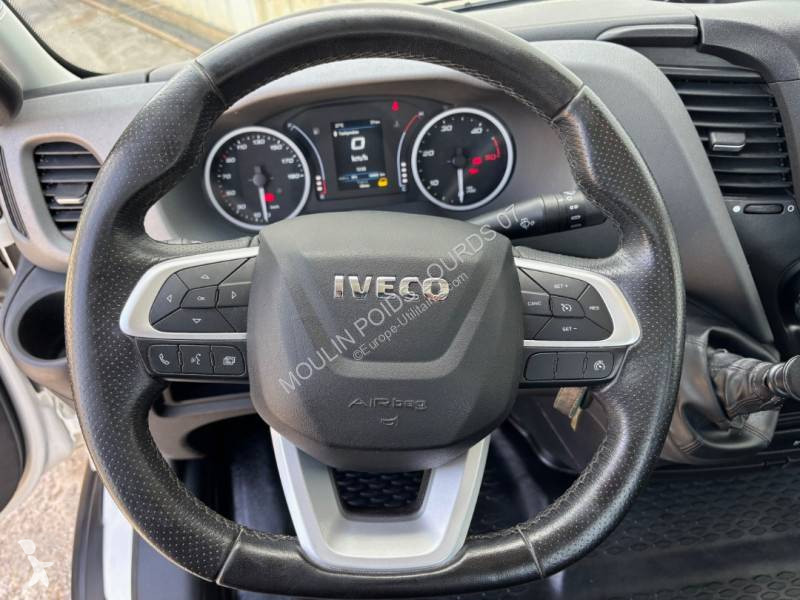 Furgoneta Iveco