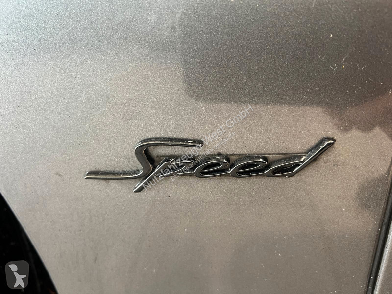 Samochód dostawczy Bentley 6.0 W12 Speed 4WD...