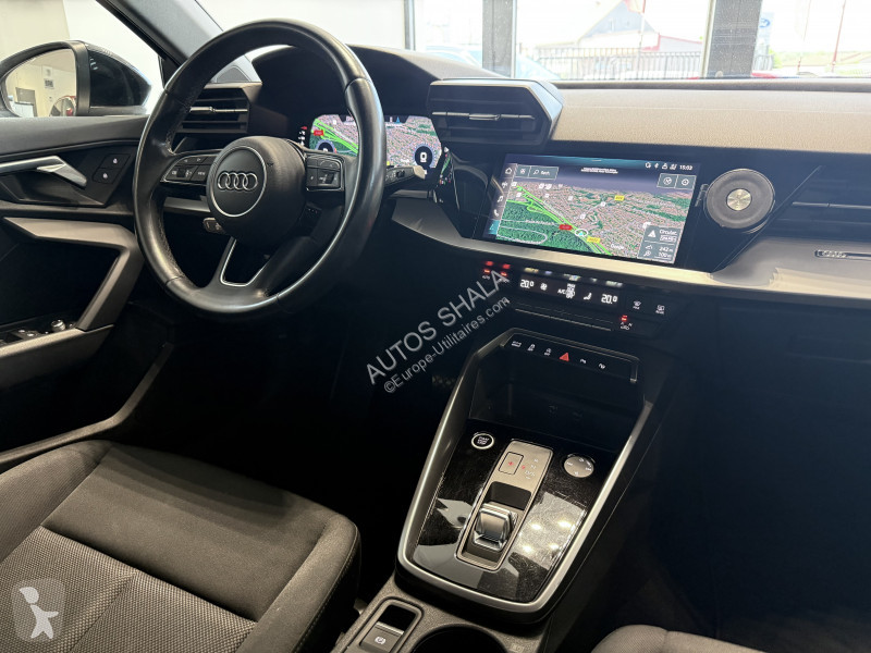 Véhicule utilitaire Audi A3 BERLINE / A PARTIR...