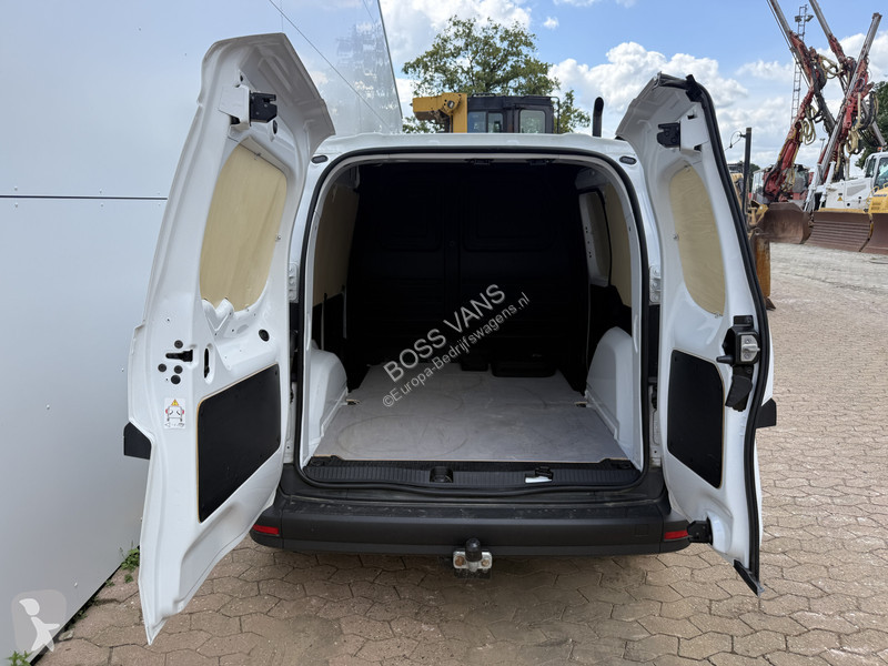 Furgoneta Mercedes 112 51 kWh L1 284 WLTP 98...