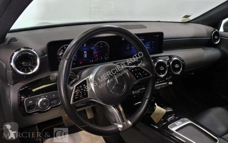 Furgoneta Mercedes