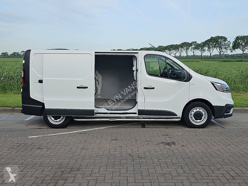 Véhicule utilitaire Renault 2.0 DCI L2H1 Airco...