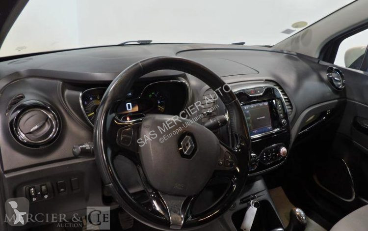 عربة نفعية Renault