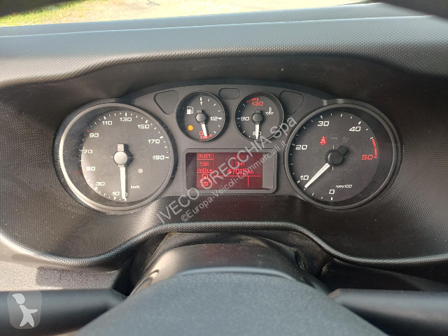 Furgoneta Iveco DAILY 35C16 5+1 3.0 - 3750