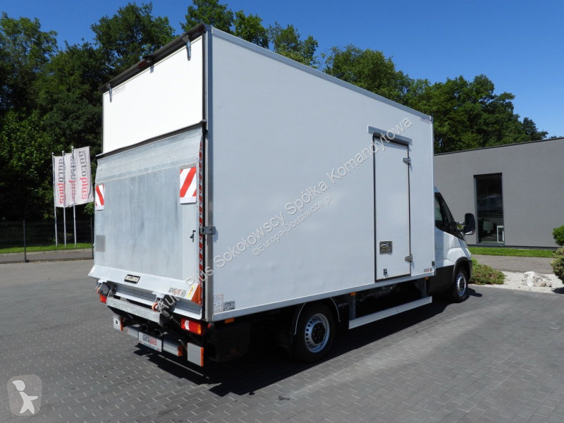 Furgoneta Iveco 35S18 DAILY