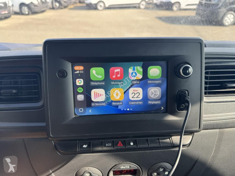 Furgoneta Renault 2.3