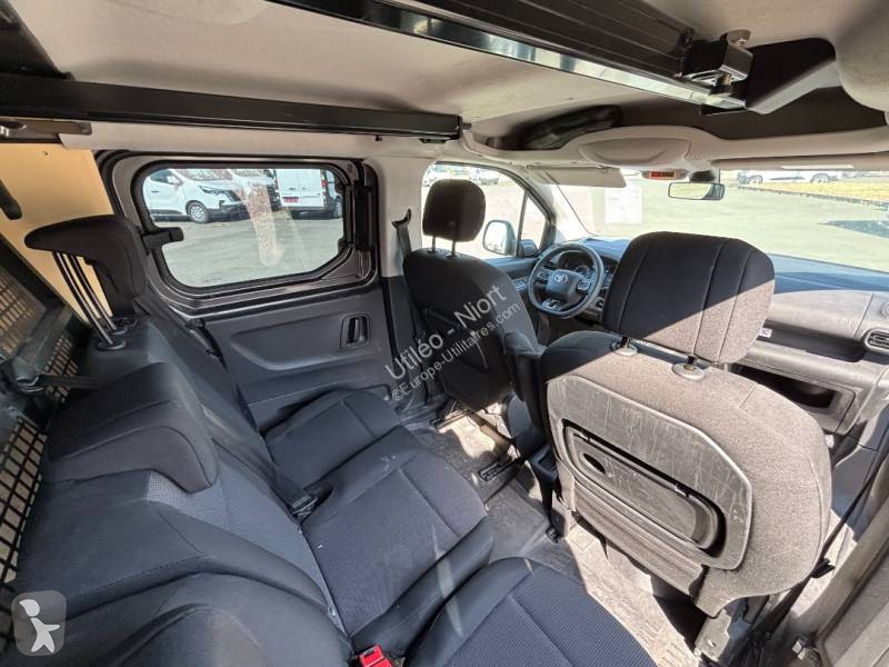 Véhicule utilitaire Peugeot