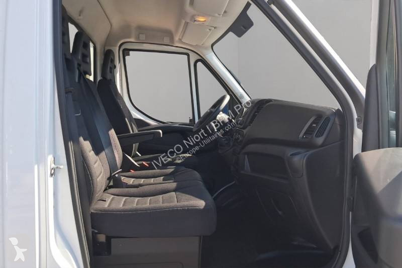 Furgoneta Iveco