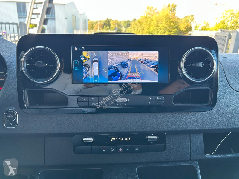 Коммерческий автомобиль Mercedes 317 CDI 9G...