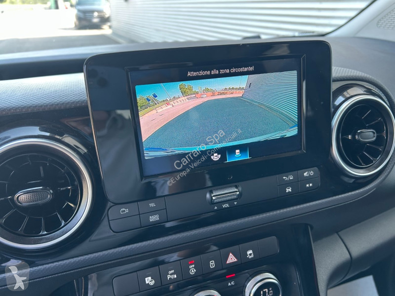 عربة نفعية Mercedes Classe T Long - W420