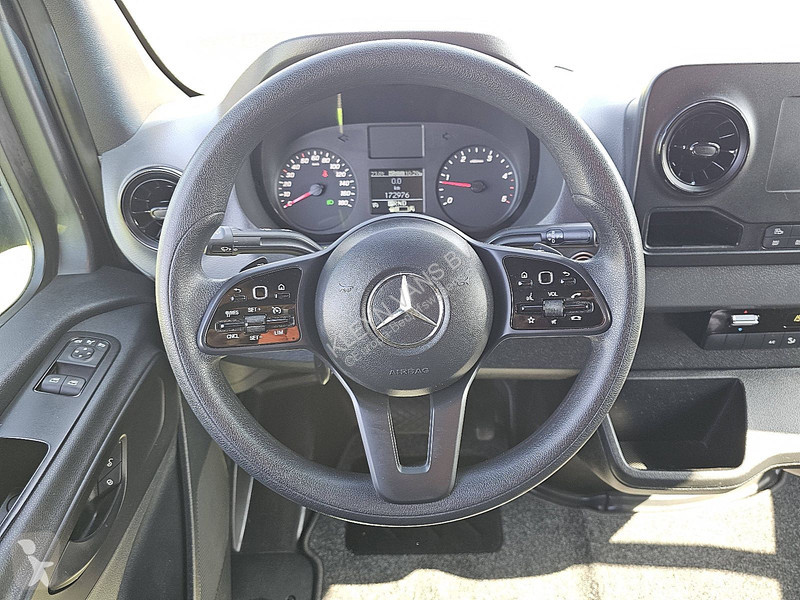 Veicolo commerciale Mercedes 317 L2H2 LED Navi...