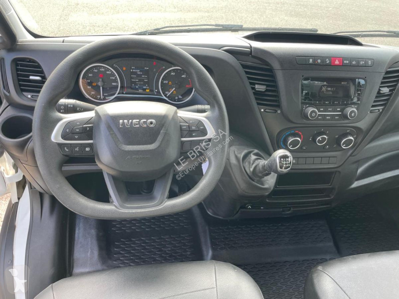 Furgoneta Iveco  DAILY 35C16