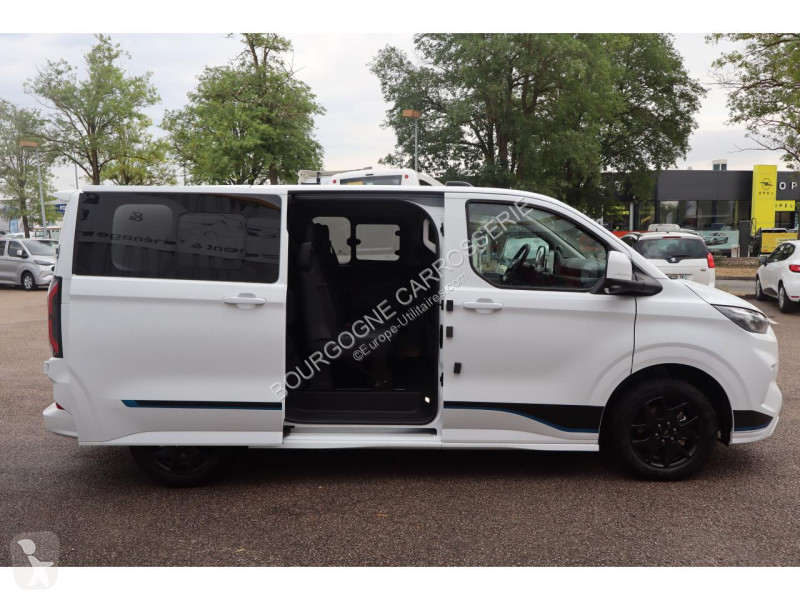 Véhicule utilitaire Ford TRANSIT CUSTOM 2.0...