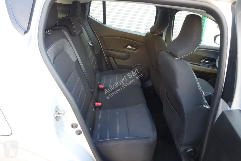 عربة نفعية Dacia SANDERO 1.0 TCE 100