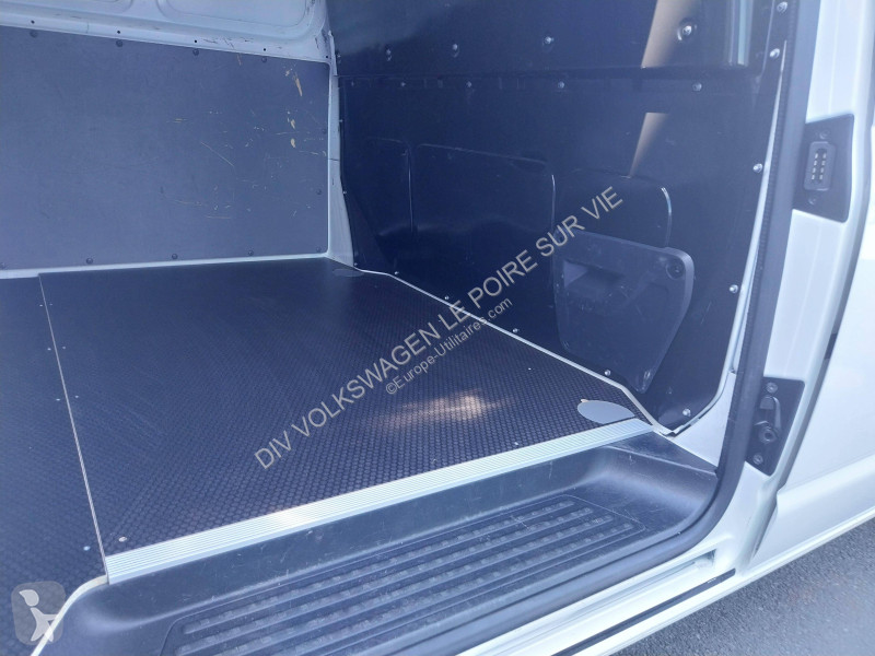 Bedrijfswagen Volkswagen TRANSPORTER 6.1 VAN...