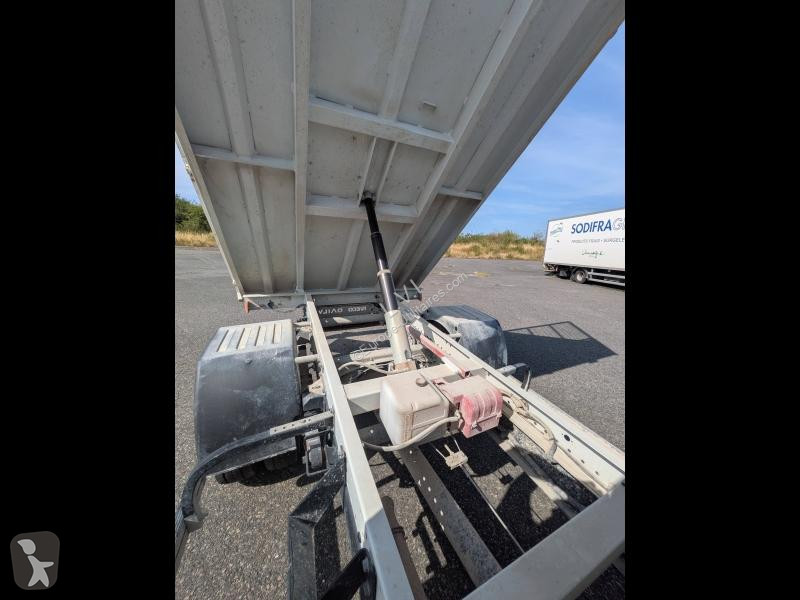 Véhicule utilitaire Iveco CCb 35C16H3.0...