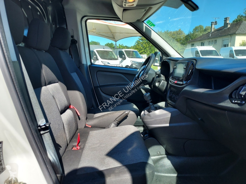 عربة نفعية Fiat DOBLO CARGO MAXI 1.6 MULTIJET...