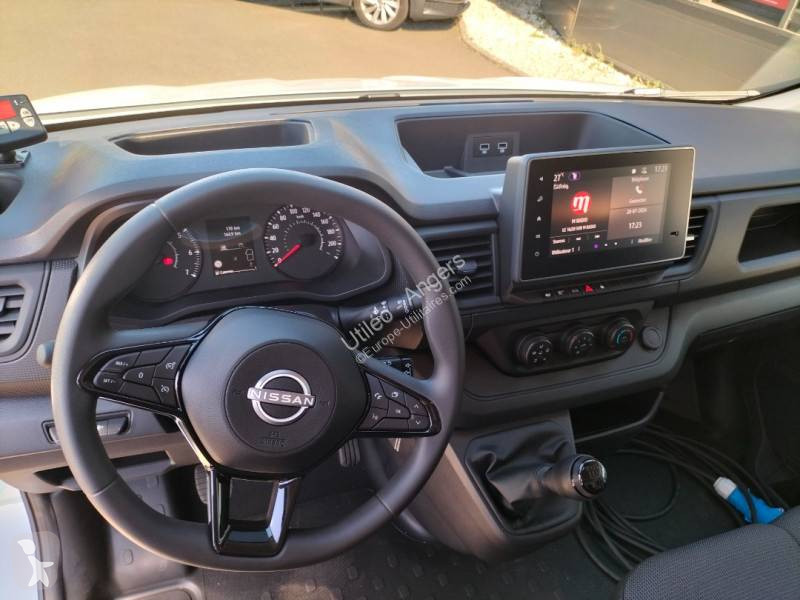 Furgoneta Nissan