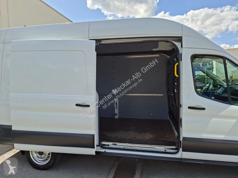 Furgoneta Ford Kastenwagen 350 L3 H2 AHK 3Sitze...