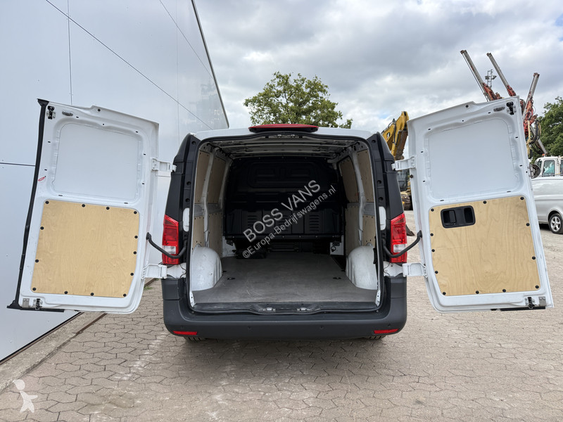 Furgoneta Mercedes 112 66 kWh 280km WLTP 97%...