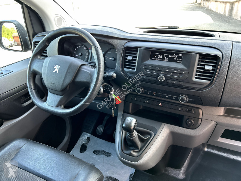 Furgoneta Peugeot Standard 2.0 Bluehdi 145 Premium