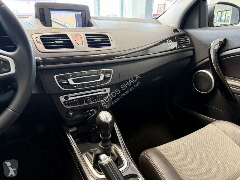 عربة نفعية Renault MEGANE III COUPE 1.4 TCE...