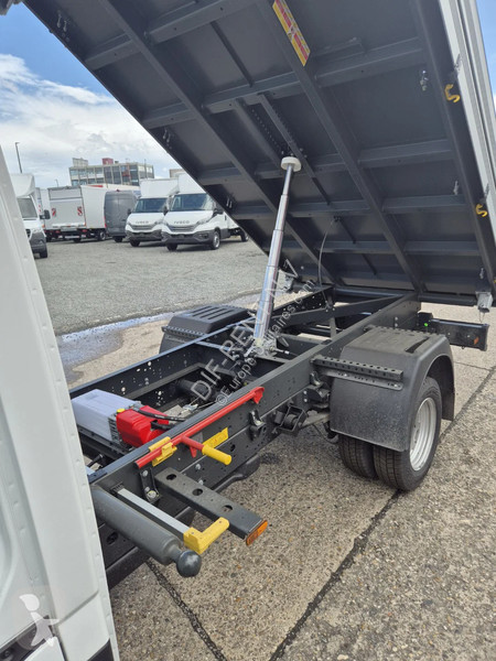 Iveco 35 C 21 Transporter
