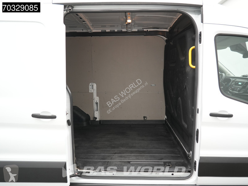 Autoutilitară Ford 130pk L2H2 Airco Cruise...