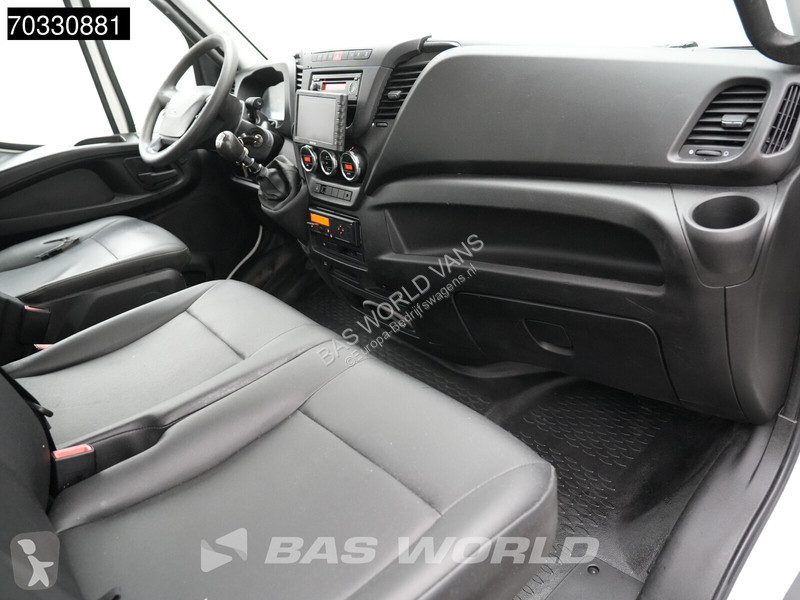 Nyttofordon Iveco 35C17 3.0L Dubbellucht Open...