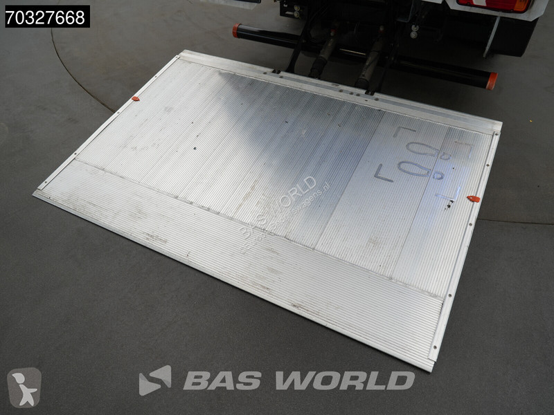 Bedrijfswagen Iveco 35C16 3.0L Laadklep...