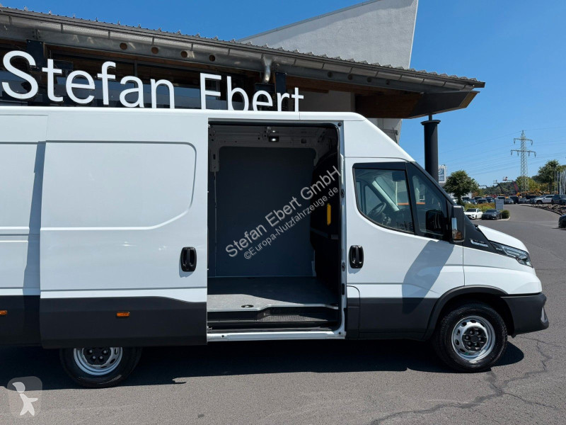 عربة نفعية Iveco 35S18HA8 V Kastenwagen *R...