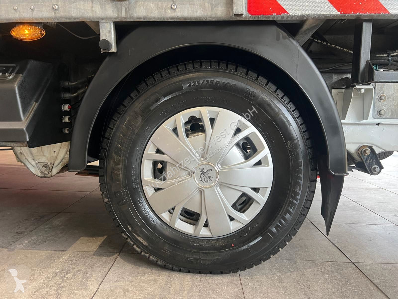 عربة نفعية Peugeot 3,0 HDI Fassi Kran M30A.13...
