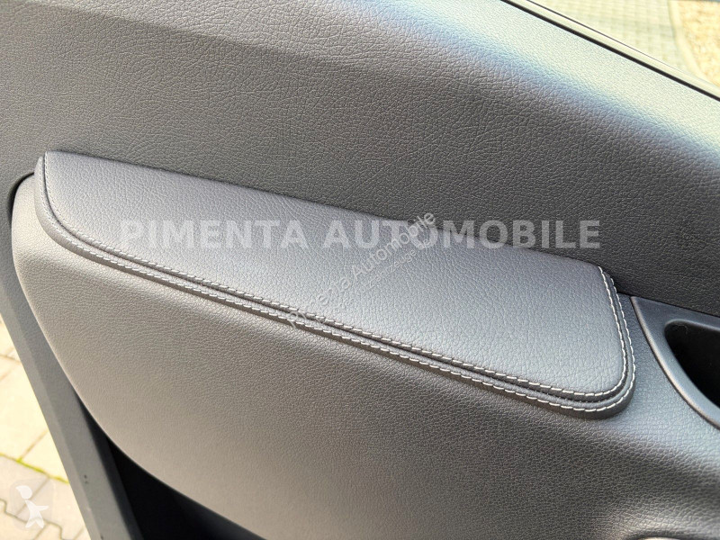 Furgoneta Mercedes 517 PRO 43 5t PRITSCHE 4,50m...