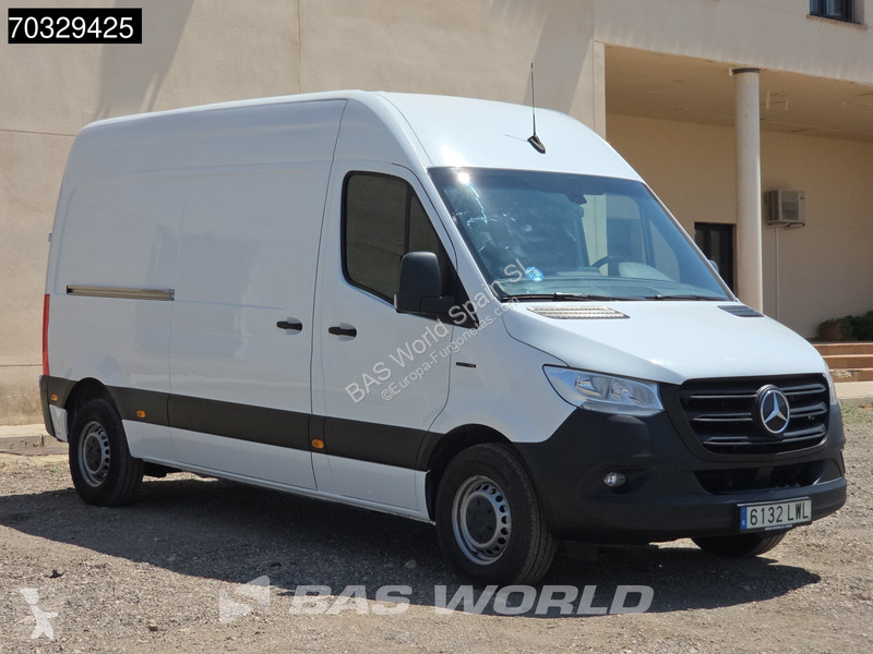 Samochód dostawczy Mercedes 112 L2H2 100%...