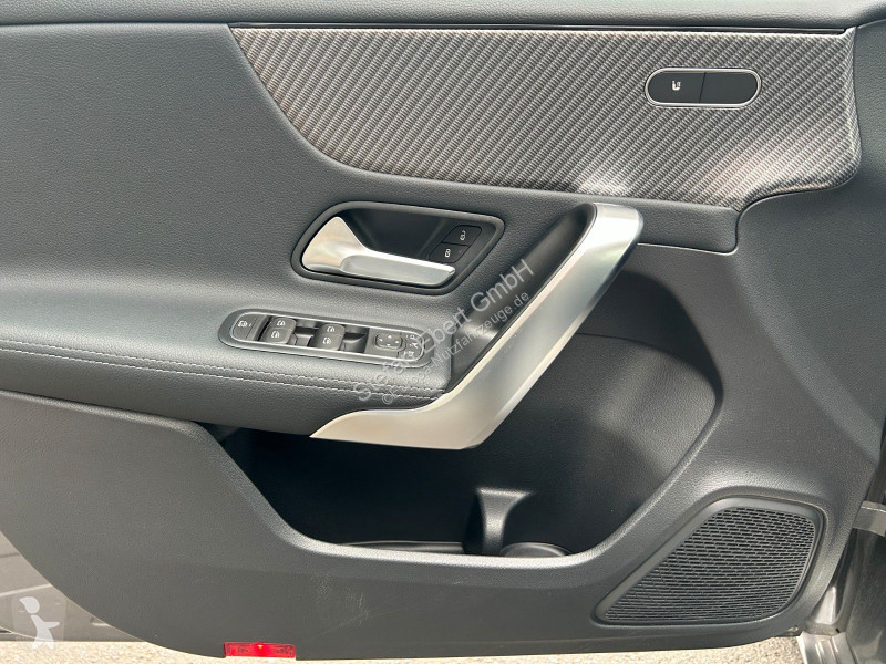 Samochód dostawczy Mercedes A 180...