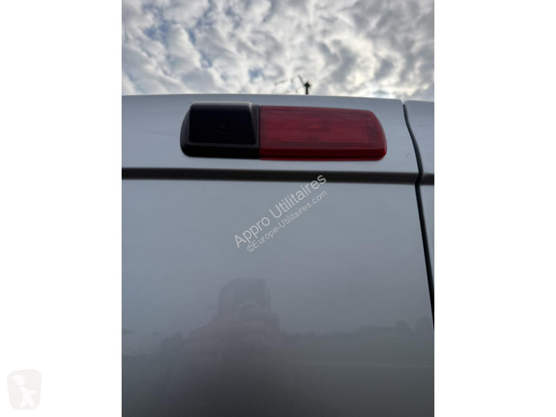 Véhicule utilitaire Renault TRAFIC 3T0 L1H1...