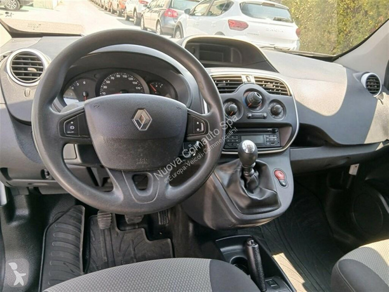 عربة نفعية Renault II