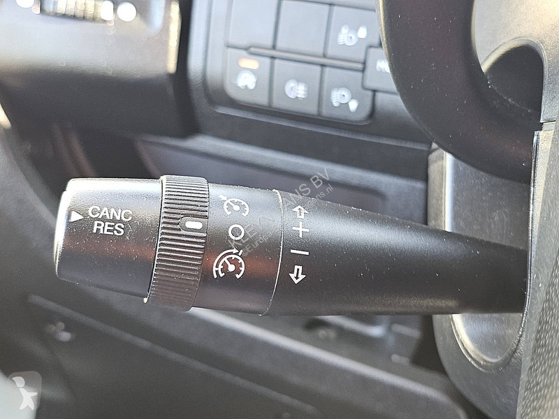 عربة نفعية Citroën 2.2 L4H2 Airco Carplay !