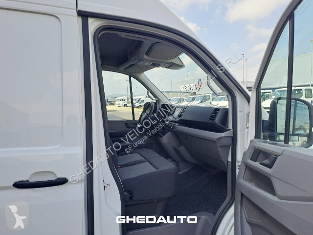عربة نفعية Volkswagen Crafter FURGONE