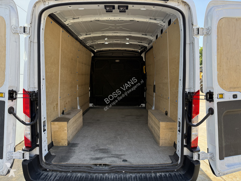 Véhicule utilitaire Ford 2.0 TDCI 130PK L3H2...