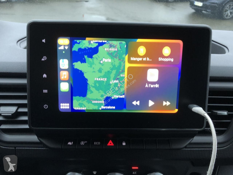 Véhicule utilitaire Renault 2.0