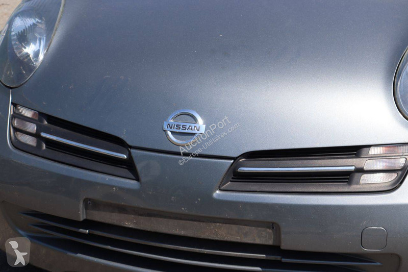 Furgoneta Nissan