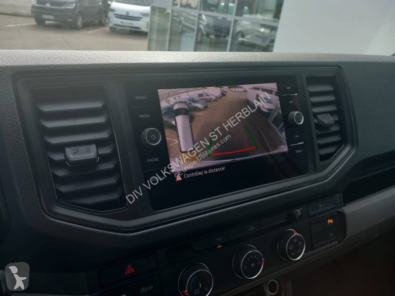 Комерційні автомобілі Volkswagen CRAFTER VAN 35...