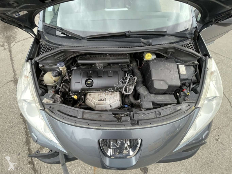Véhicule utilitaire Peugeot